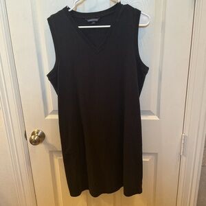 Lands' End Classic Black V-Neck Top